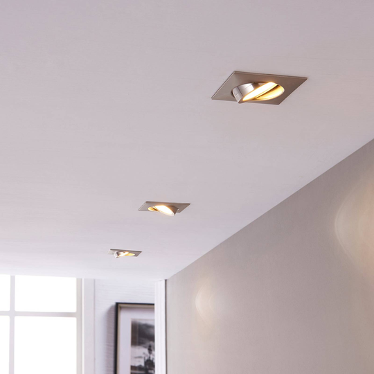 LED-kohdevalaisin Andrej, kulmikas,nikkeli,3-sarja