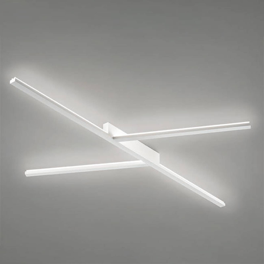 Puristinen LED-kattovalaisin Xilema S