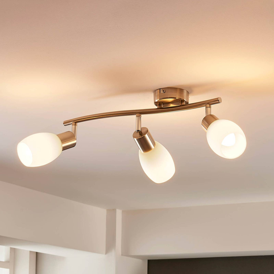 Lindby Arda -LED-kohdevalo lasia 3 lamppua 40 cm