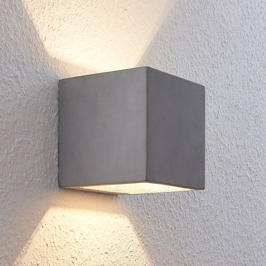 LED-seinävalaisin Keir betonista