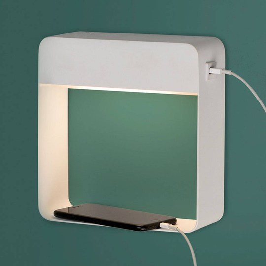 LED-seinävalaisin Denver, USB-laturi ja katkaisija
