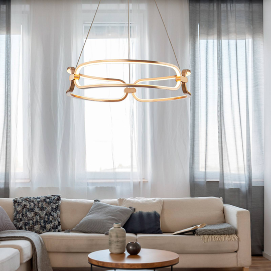 LED-riippuvalaisin Colette 3-lamppuinen ruusukulta