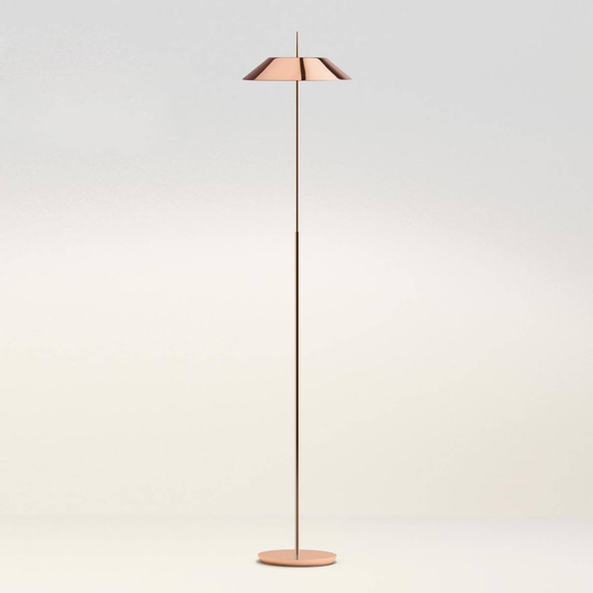 Hienostunut LED-lattiavalaisin Mayfair kuparina
