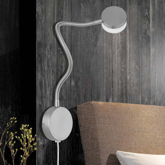 LED-seinävalaisin Lug säätövarrella