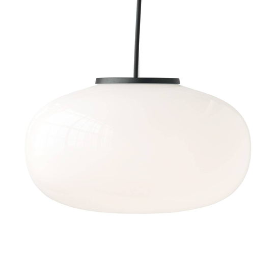 New Works Karl-Johan Large -riippuvalo 40cm valkea