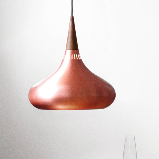 FRITZ HANSEN Orient P2 -riippuvalo kupari/roosa
