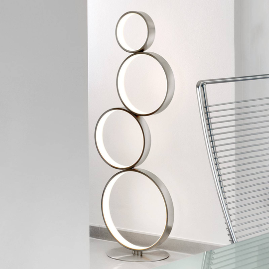 LED-lattiavalaisin Loop metallista
