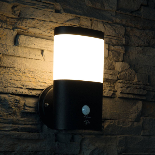 LED-ulkoseinävalo Camella ruost.teräs, tunnistin